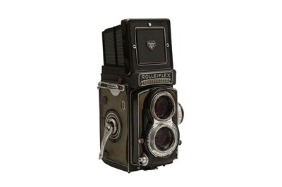 Lot 226 - A Grey Metered Rolleiflex T TLR Camera