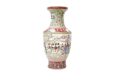 Lot 646 - A LARGE CHINESE FAMILLE-ROSE 'IMMORTAL LADIES' VASE