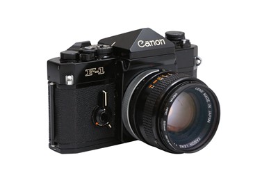 Lot 17 - A Canon F1 SLR Camera