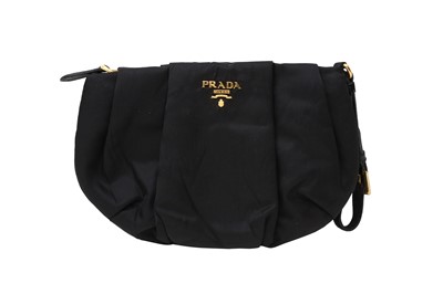 Lot 618 - Prada Black Nylon Pleat Wristlet Clutch