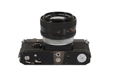 Lot 18 - A Canon F1 SLR Camera