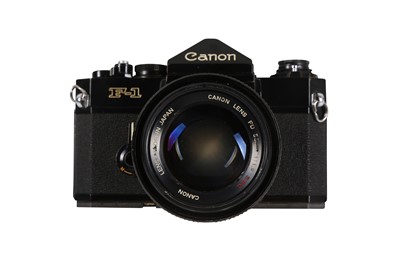Lot 18 - A Canon F1 SLR Camera