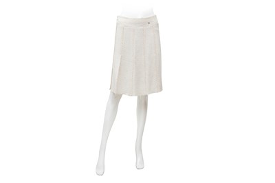 Lot 707 - Chanel Off White Boucle Skirt 