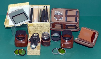 Lot 478 - A Small Selection of Rolleiflex Accessories