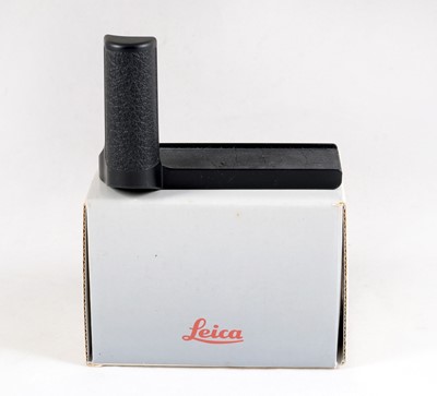 Lot 429 - A Leica Handgrip M in Makers' Box.