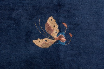 Lot 34 - A FINE CONTINENTAL QUALITY CHINESE CARPET