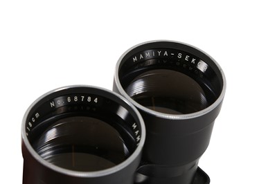 Lot 391 - A Mamiya C330 Professional Medium Format TLR Outfit