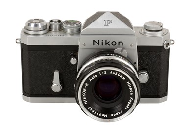 Lot 25 - A Nikon F SLR Camera