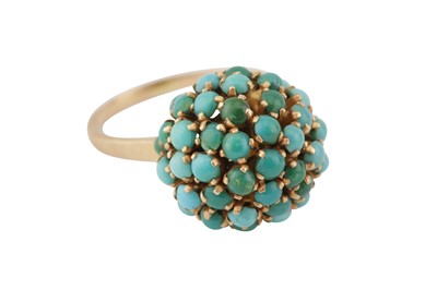 Lot 405 - A TURQUOISE BOMBE RING
