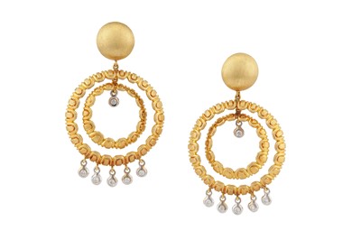Lot 77 - From the Private Collection of the late Jackie Collins | Maz |A pair of diamond pendent earrings