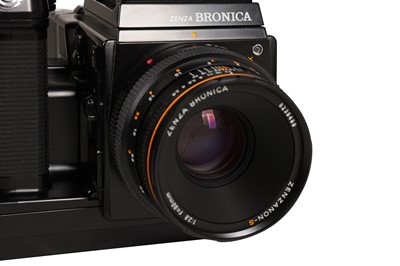 Lot 211 - A Zenza Bronica SQ-Am Medium Format SLR Camera