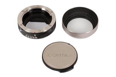 Lot 421 - A Group of Contax G Accessories