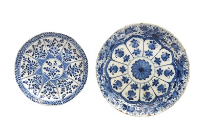 Lot 885 - TWO CHINESE BLUE AND WHITE PLATES