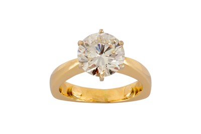Lot 160 - A single-stone diamond ring