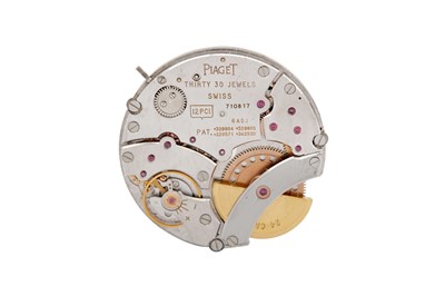 Lot 208 - PIAGET.