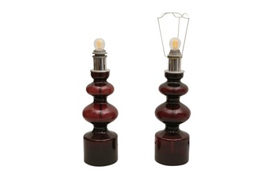 Lot 677 - A PAIR OF CONTEMPORARY GLASS TABLE LAMPS