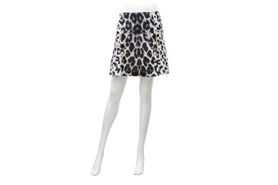 Lot 696 - Versace Versus Leopard Print Mini Skirt - Size 40