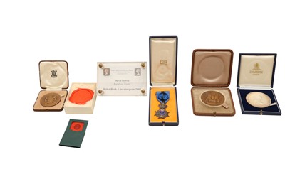 Lot 329 - A COLLECTION OF AWARDS AND MEDALLIONS