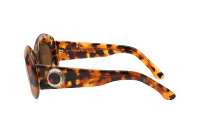 Lot 420 - Fendi Brown Oval Tortoiseshell Sunglasses