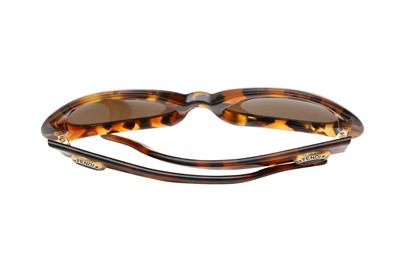 Lot 420 - Fendi Brown Oval Tortoiseshell Sunglasses