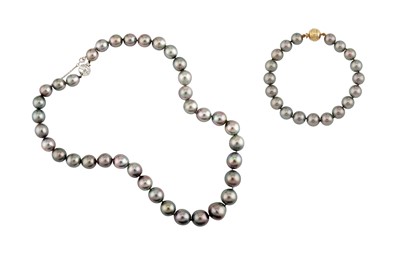 Lot 79 - Mikimoto | A cultured pearl necklace and bracelet