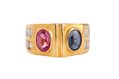 Lot 109 - A sapphire, pink sapphire and diamond dress ring