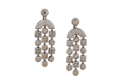Lot 147 - A pair of diamond pendant earrings