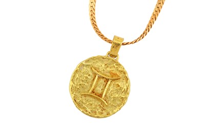 Lot 165 - A Zodiac pendant necklace