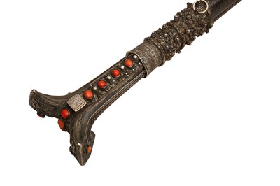 Lot 326 - A YATAGAN SWORD
