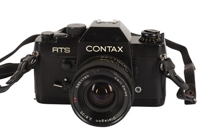 Lot 387 - A Contax RTS SLR Camera Outfit