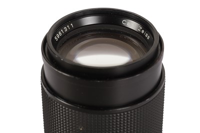 Lot 387 - A Contax RTS SLR Camera Outfit