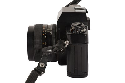 Lot 387 - A Contax RTS SLR Camera Outfit