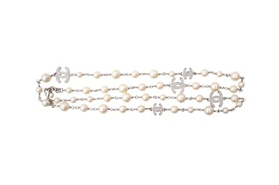 Lot 550 - Chanel Ivory Pearl Sautoir Necklace