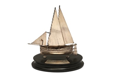 Lot 115 - A MID-20TH CENTURY MALTESE 917 STANDARD SILVER MODEL OF A BOAT, DATED 1955