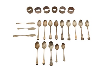 Lot 225 - A MIXED GROUP INCLUDING FIVE VICTORIAN STERLING SILVER TEASPOONS, GLASGOW 1844 BY J & W MITCHELL