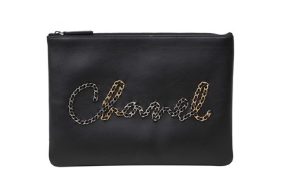 Lot 660 - Chanel Black Chain Logo O Clutch