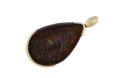 Lot 99 - A boulder opal pendant