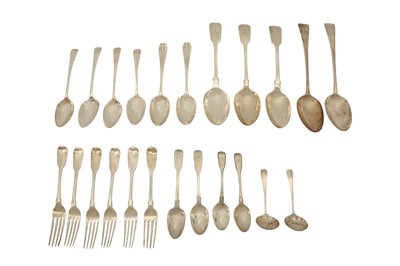 Lot 223 - A MIXED GROUP OF STERLING SILVER FLATWARE