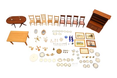 Lot 823 - A COLLECTION OF DOLLS HOUSE DINING ROOM FURNITURE & FURNISHINGS