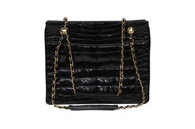 Lot 671 - λ Chanel Black Alligator Chain Shoulder Bag