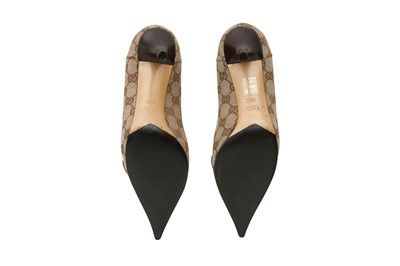 Lot 415 - Gucci Beige Princy Gomma GG 75 - Size 38.5
