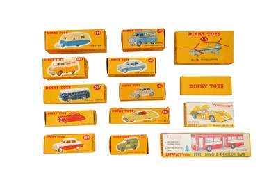 Lot 818 - DINKY TOYS: A MIXED GROUP OF BOXED CARS