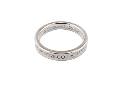 Lot 369 - A BAND RING, BY TIFFANY & CO.