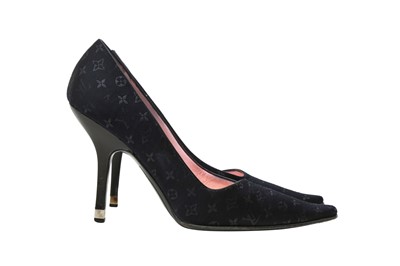 Lot 636 - Louis Vuitton Black Monogram Heeled Pump -Size 38