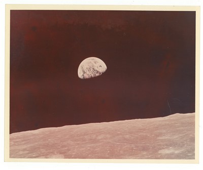 Lot 8 - Earthrise from Apollo 8