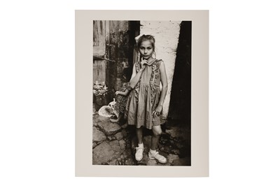 Lot 509 - Mary Ellen Mark (1940-2015)