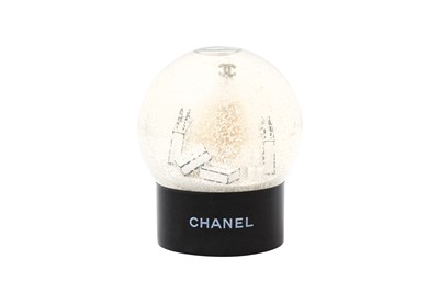 Lot 686 - Chanel Small Glass Snow Globe