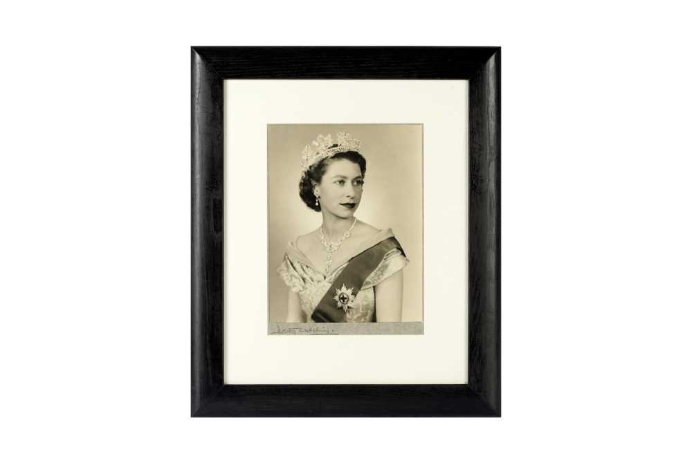 Lot 65 - PORTRAIT OF QUEEN ELIZABETH II BY DOROTHY WILDING