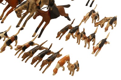 Lot 903 - FOREST TOYS  OF BROCKENHURST, A CARVED AND PAINTED WOOD FOX HUNTING GROUP