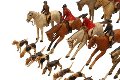 Lot 903 - FOREST TOYS  OF BROCKENHURST, A CARVED AND PAINTED WOOD FOX HUNTING GROUP